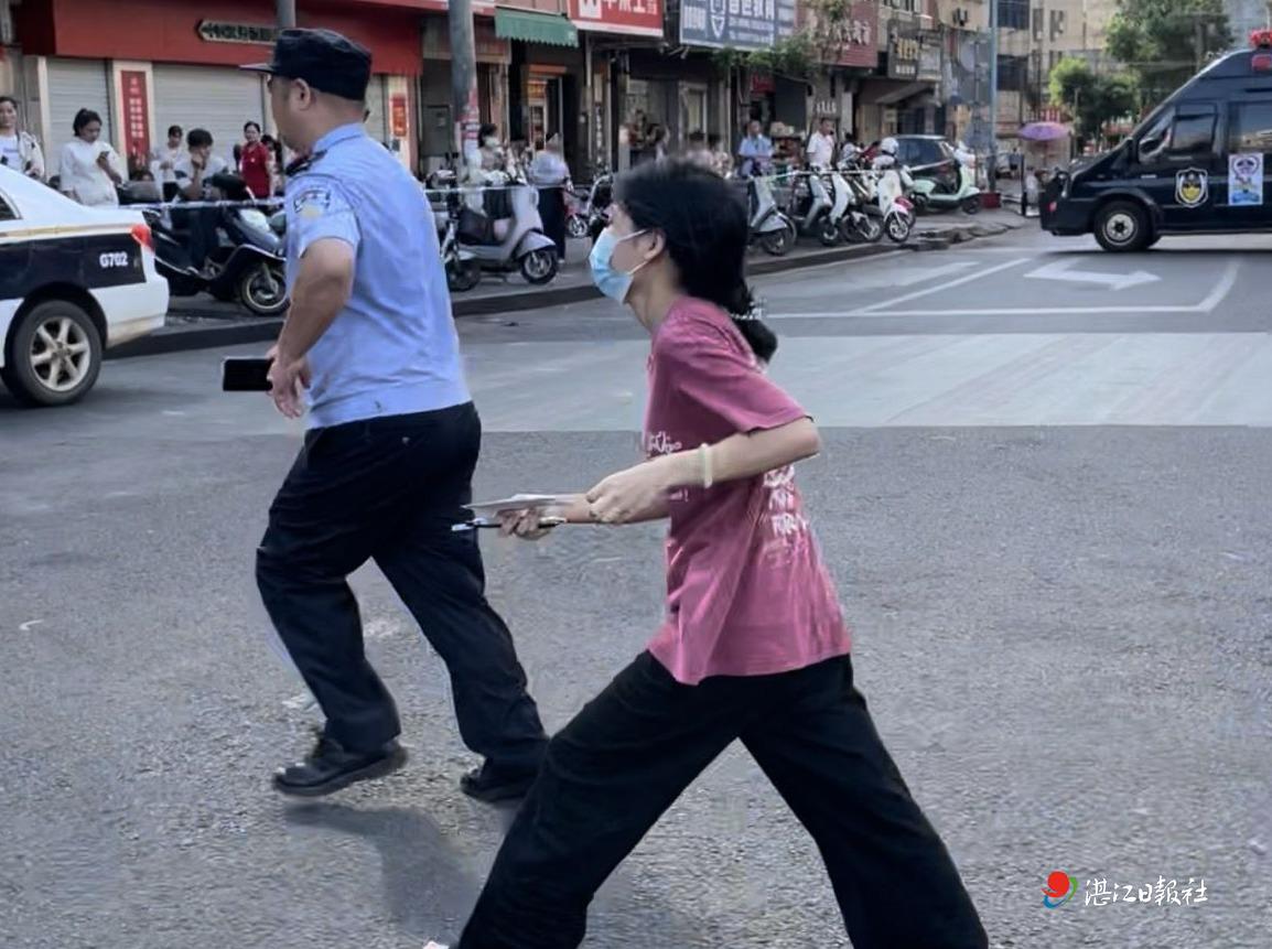 徐闻民警争分夺秒助力走错考点考生顺利参考
